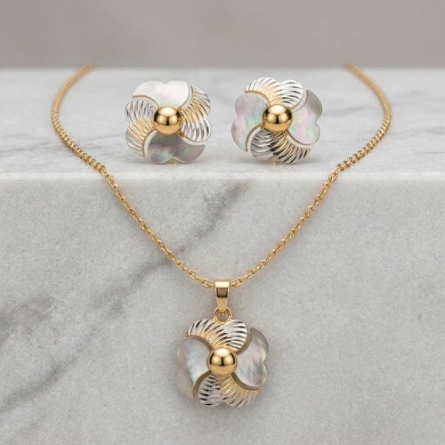 Ensemble de bijoux en or&argent. 